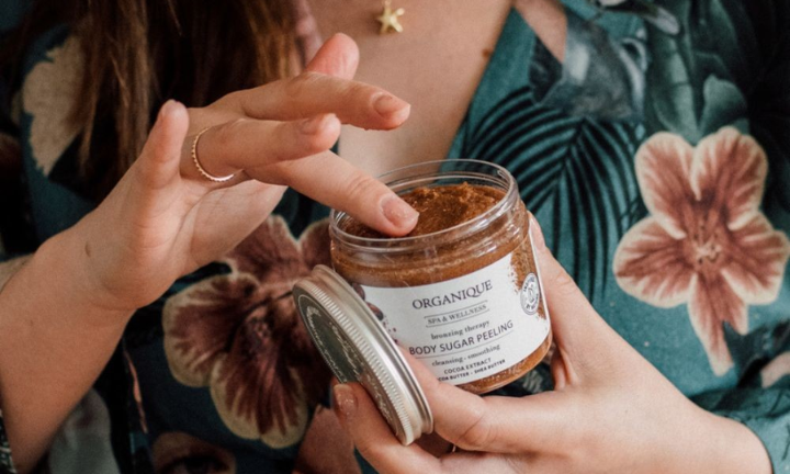 Ujędrniający peeling cukrowy Bronzing Therapy
